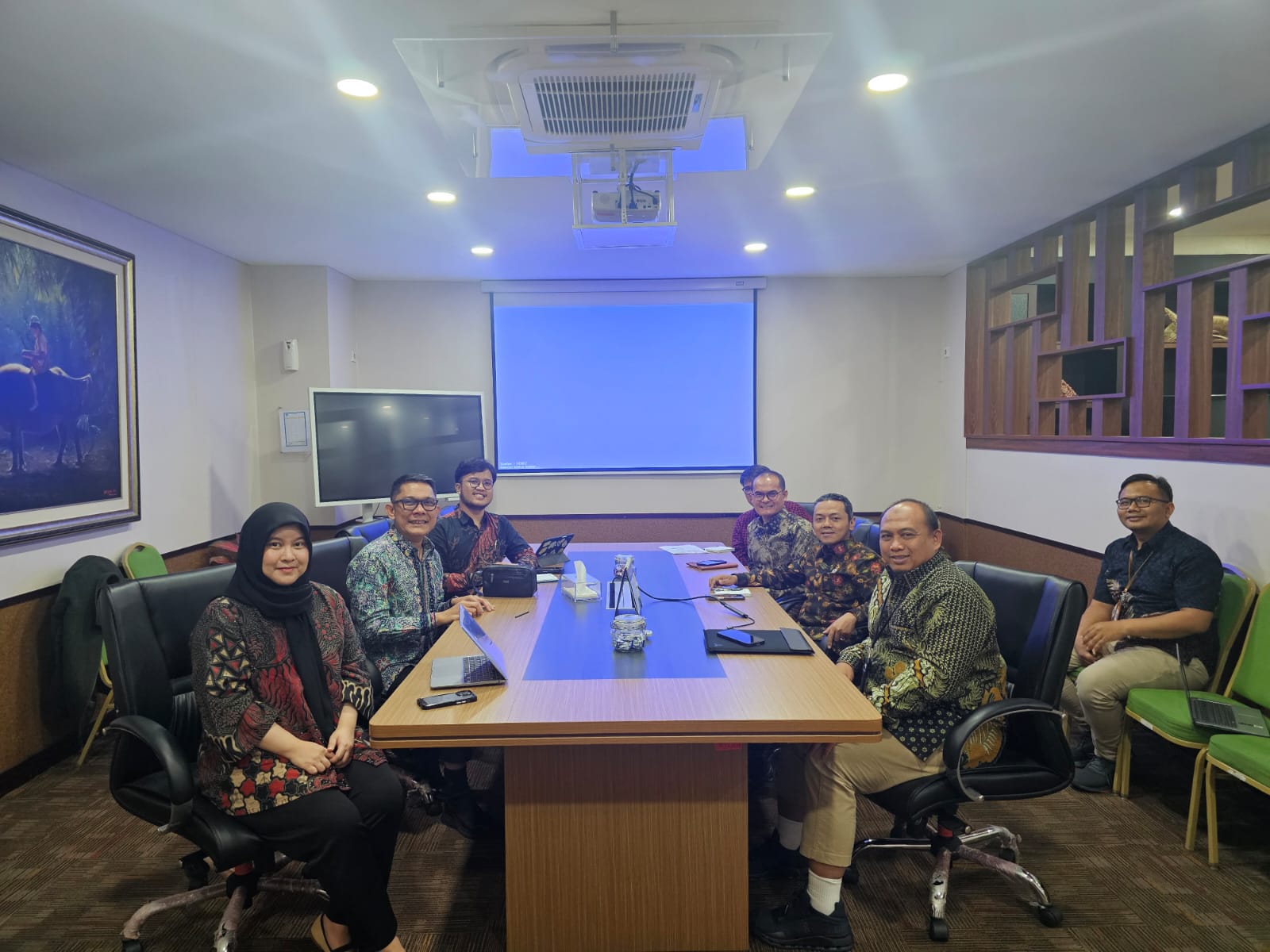 Tenhal dan Kemendikdasmen